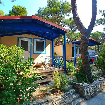 Apartmán Mobile Home- Fish Huts And Orange Huts Premantura