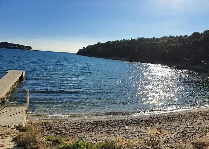 Apartman Mobile Home- Fish Huts And Orange Huts *