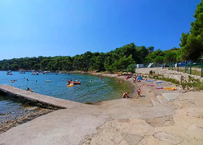 Mobile Home- Fish Huts And Orange Huts Premantura