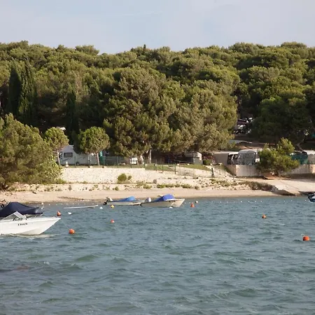 Mobile Home- Fish Huts And Orange Huts Apartman Premantura