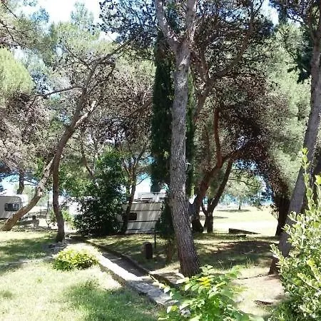 Mobile Home- Fish Huts And Orange Huts Premantura