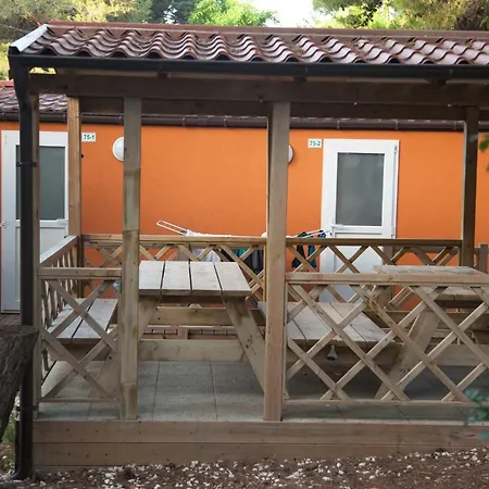 Mobile Home - Fish Huts And Orange Huts With Shared Bathroom * Premantura