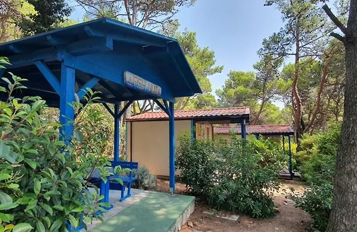 Mobile Home- Fish Huts And Orange Huts Lejlighed